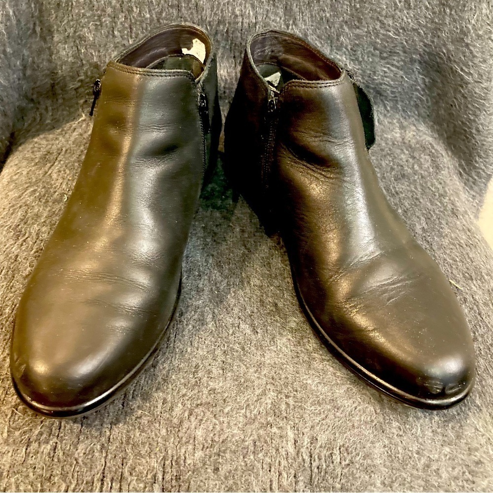 NAOT Sz 42 HELM Leather Suede  Combo Zipper Sides Comfort Insole Sole Booties